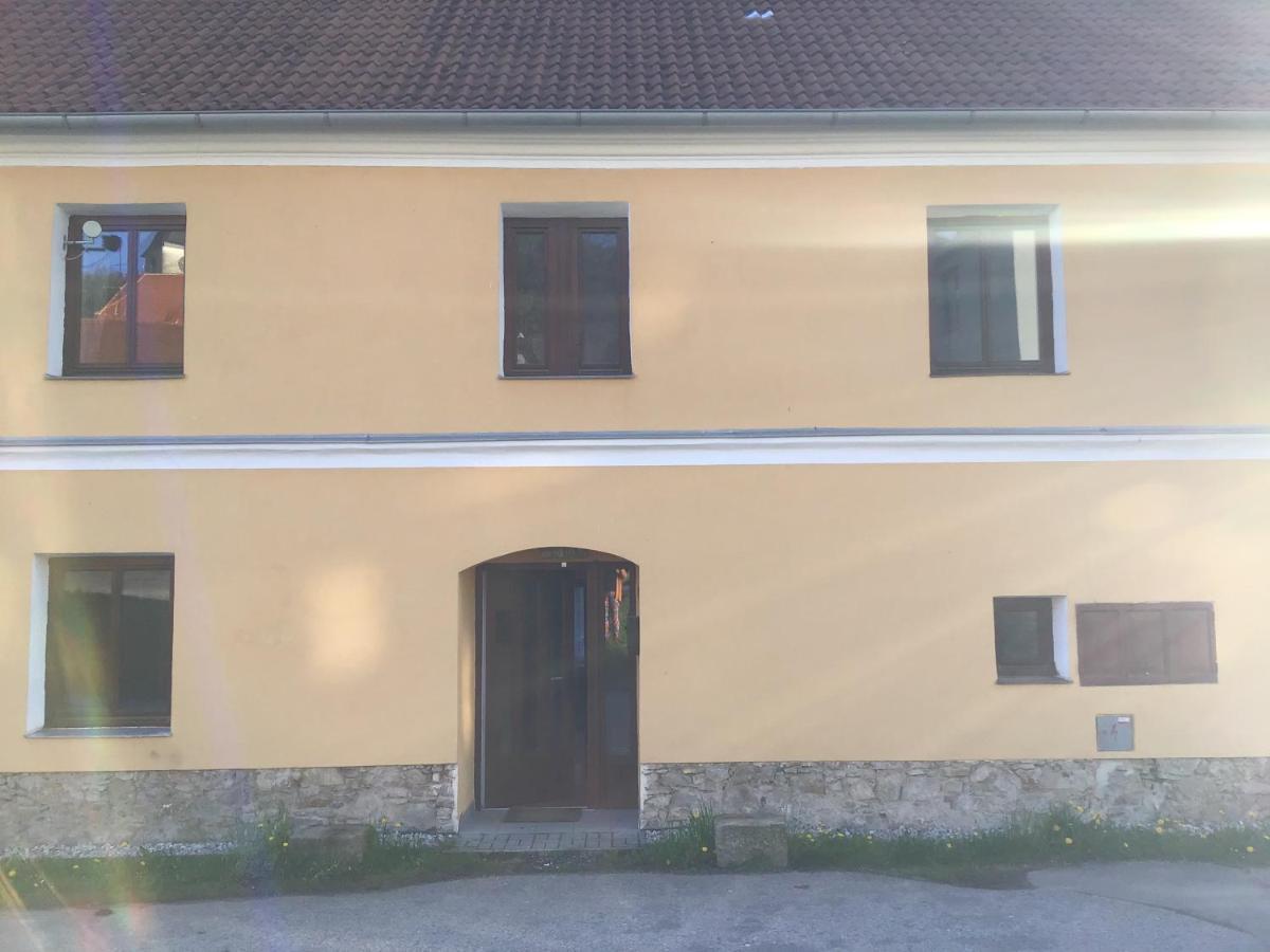 U Zivlu Bed & Breakfast Brloh Exterior photo